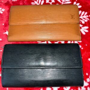 COPY - Authentic Louis Vuitton wallets